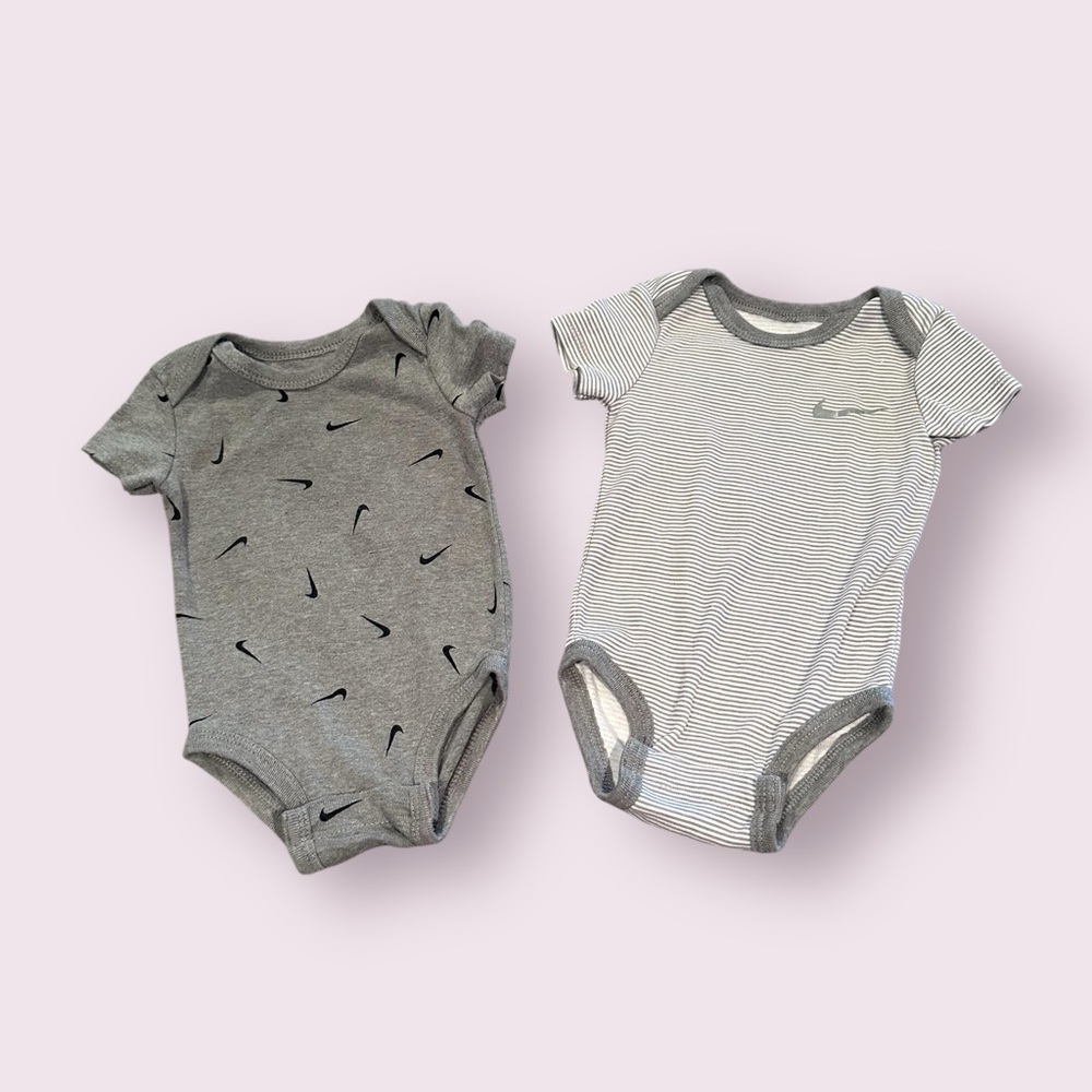 Nike Grey Baby One-Piece Bodysuit Set - 2 Pack Size 6 Months